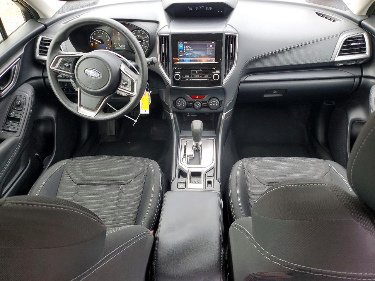 2021 Subaru Forester - zdjęcie 8