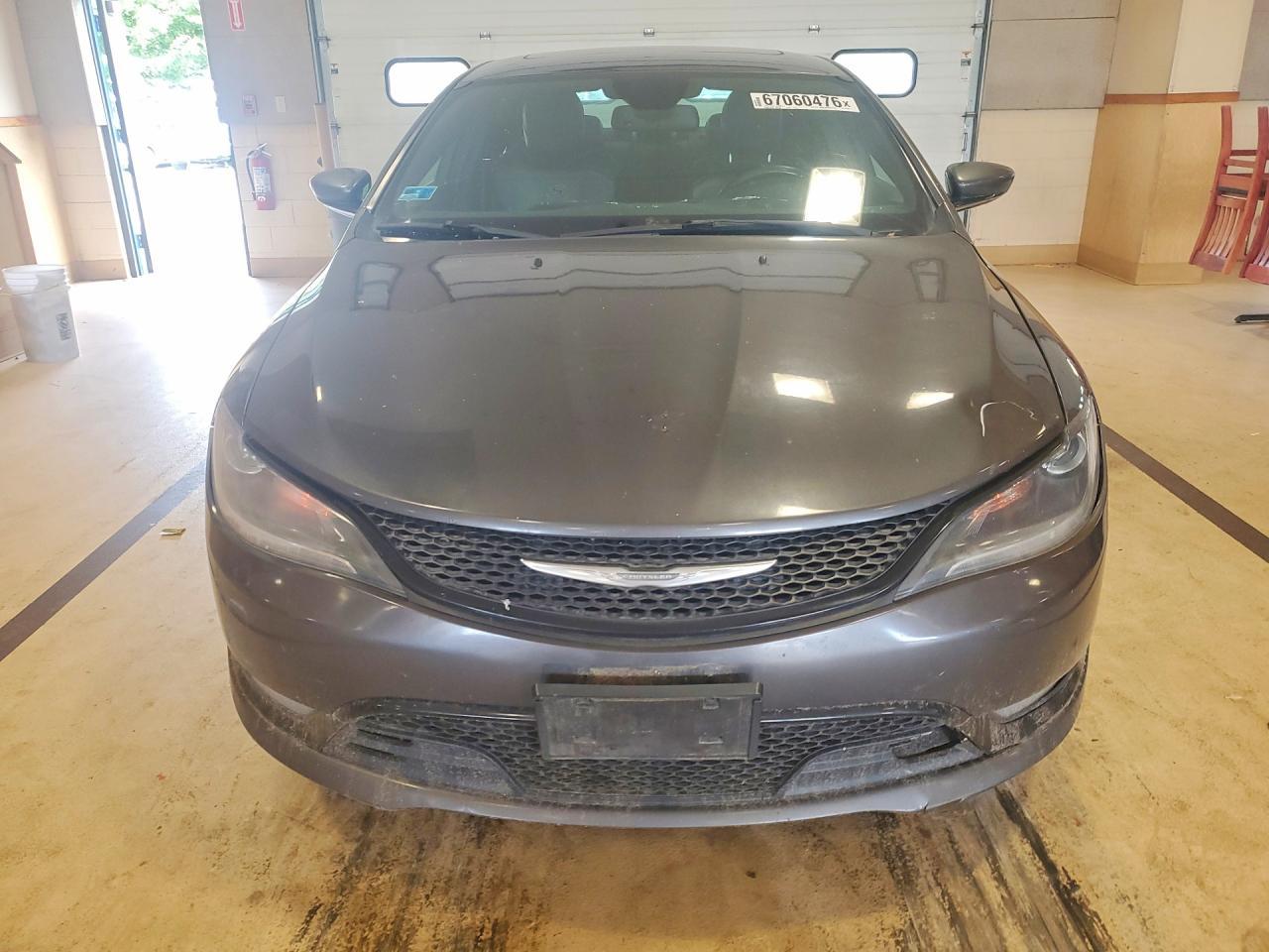 2015 Chrysler 200 S - zdjęcie 5