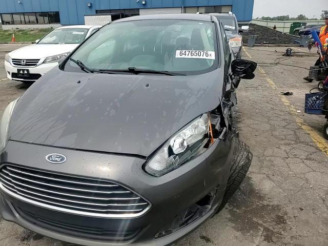 2017 Ford Fiesta Se - zdjęcie 13