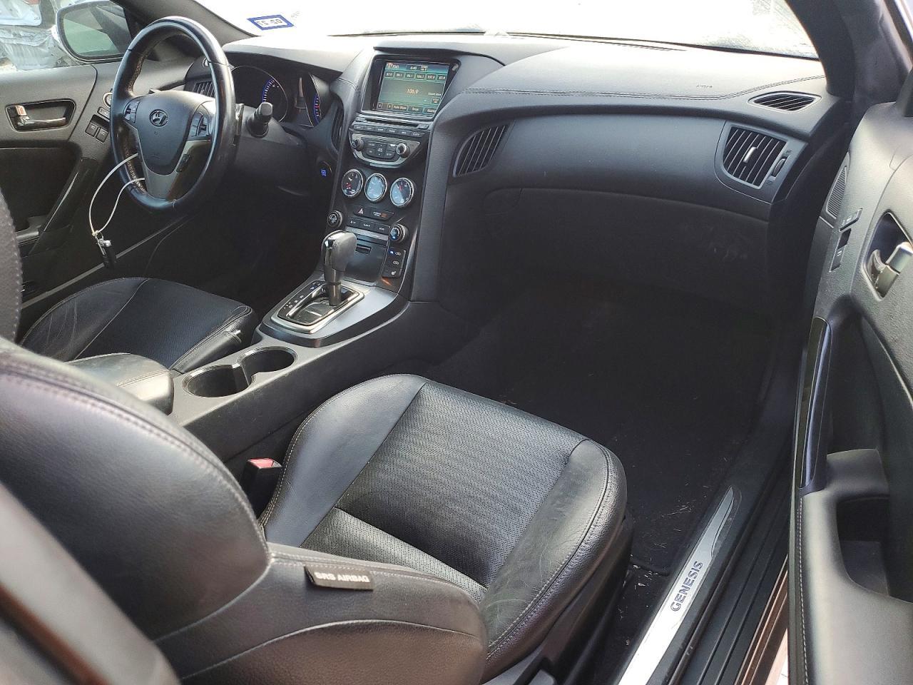 2013 Hyundai Genesis Coupe 3.8 Grand Touring - zdjęcie 11