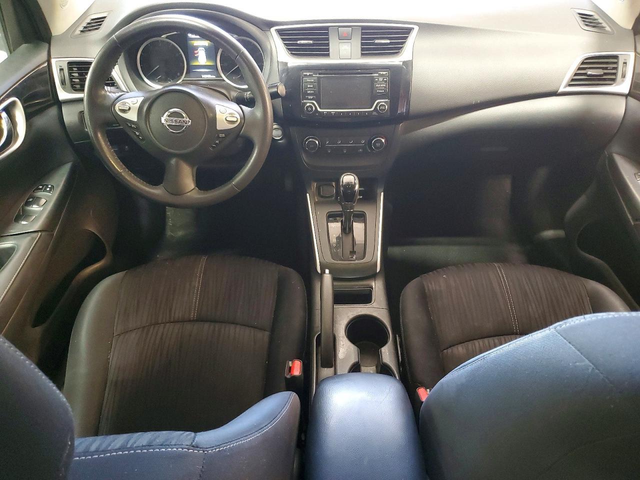 2017 Nissan Sentra Sv - zdjęcie 8