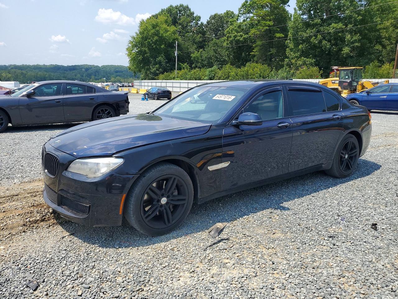 2015 BMW 740 Lxi - zdjęcie główne