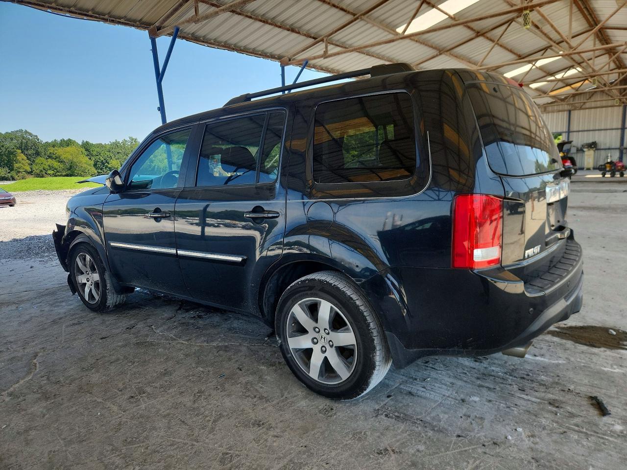 2015 Honda Pilot Touring - zdjęcie 2