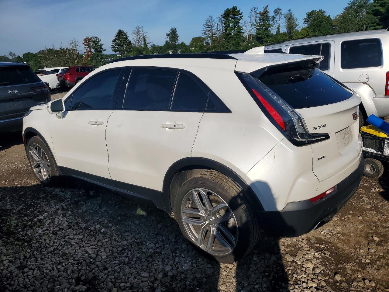 2019 Cadillac Xt4 Sport - zdjęcie 2