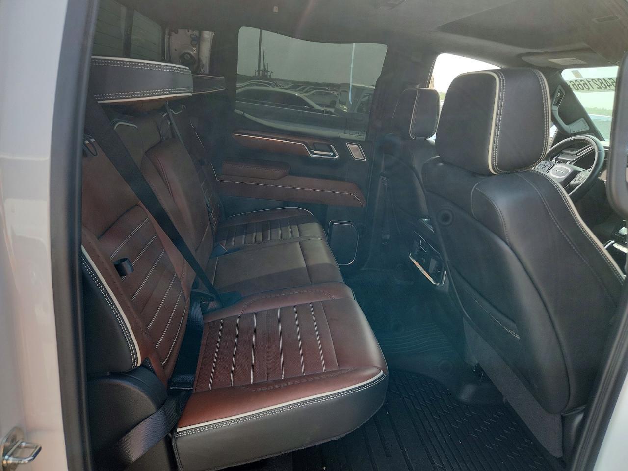 2024 GMC Sierra K1500 Denali Ultimate - zdjęcie 10