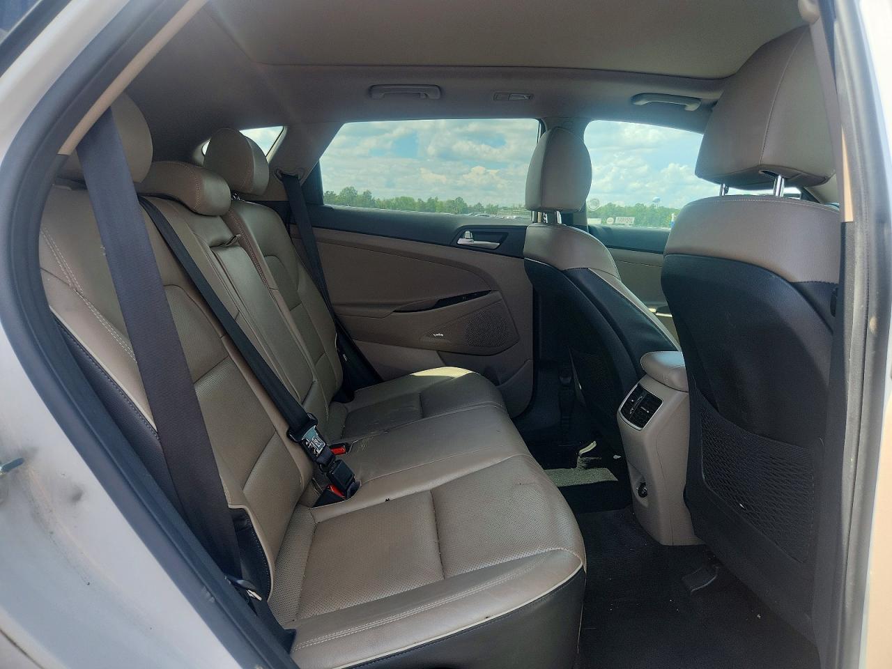 2020 Hyundai Tucson Ultimate - zdjęcie 11