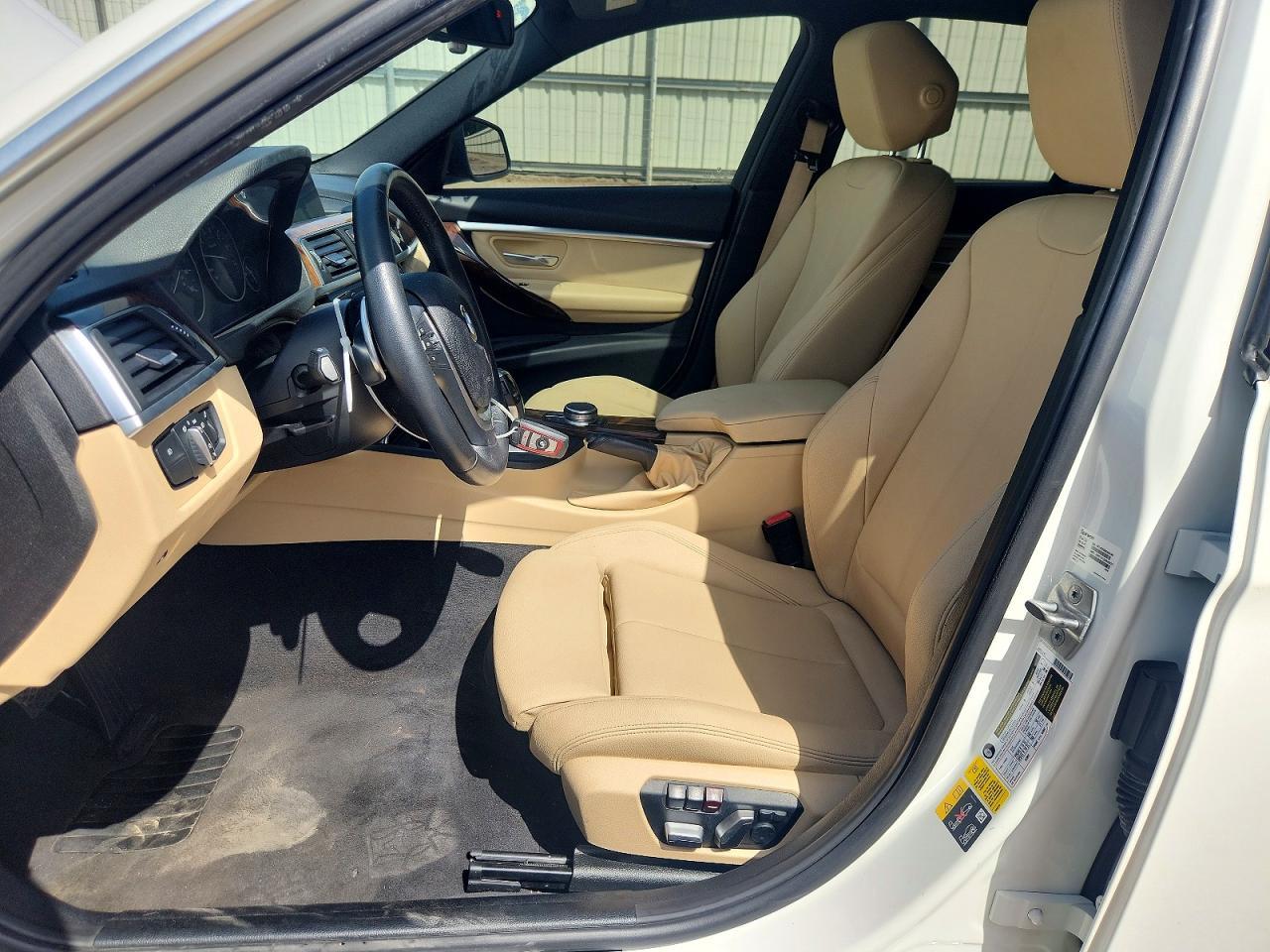 2018 BMW 330E - zdjęcie 7