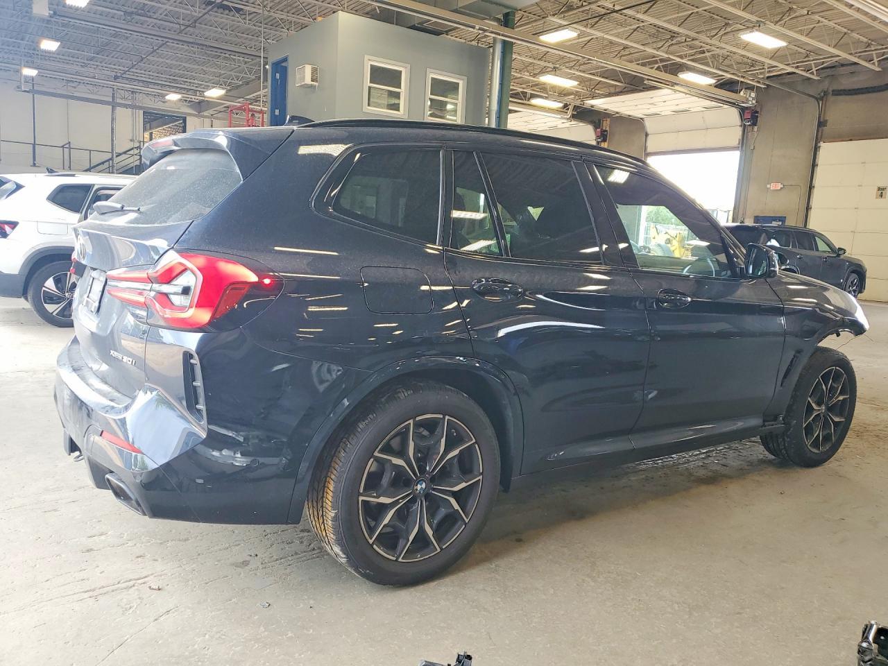 2024 BMW X3 xDrive30I - zdjęcie 3