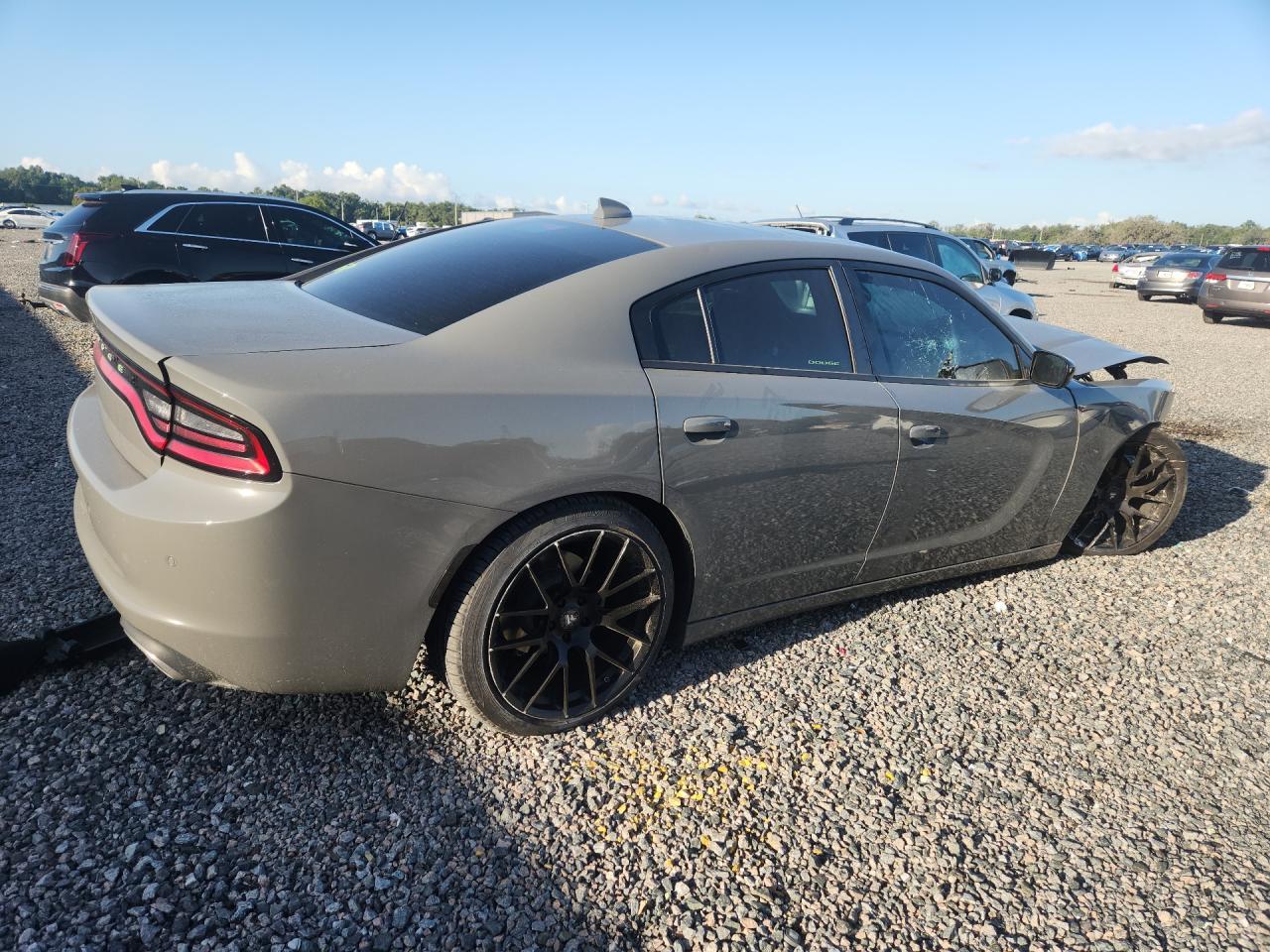 2023 Dodge Charger Sxt - zdjęcie 3