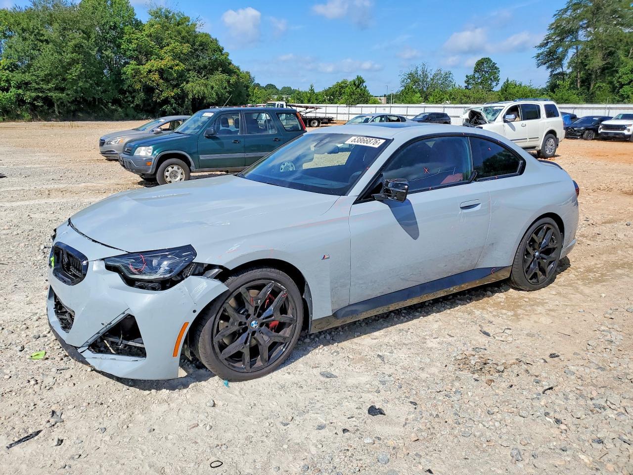 2025 BMW M240Xi - zdjęcie główne