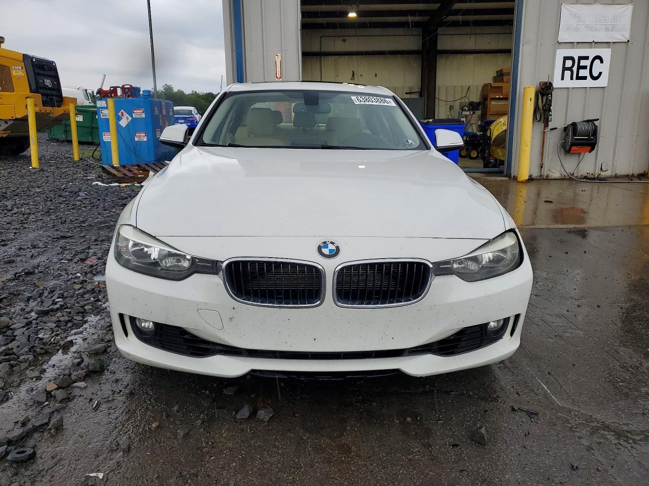 2013 BMW Seria 3 328i - zdjęcie 5