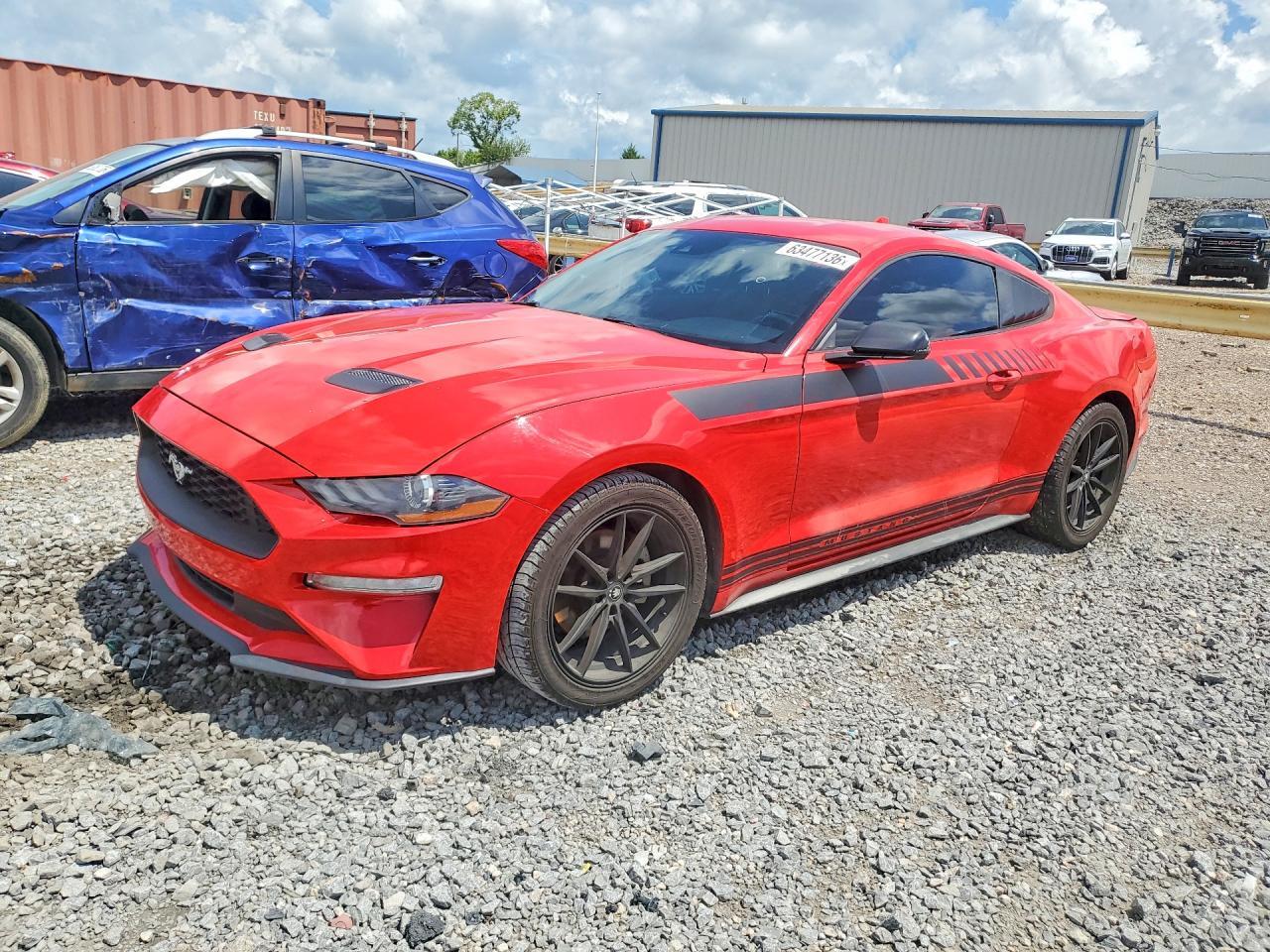 2021 Ford Mustang - zdjęcie główne