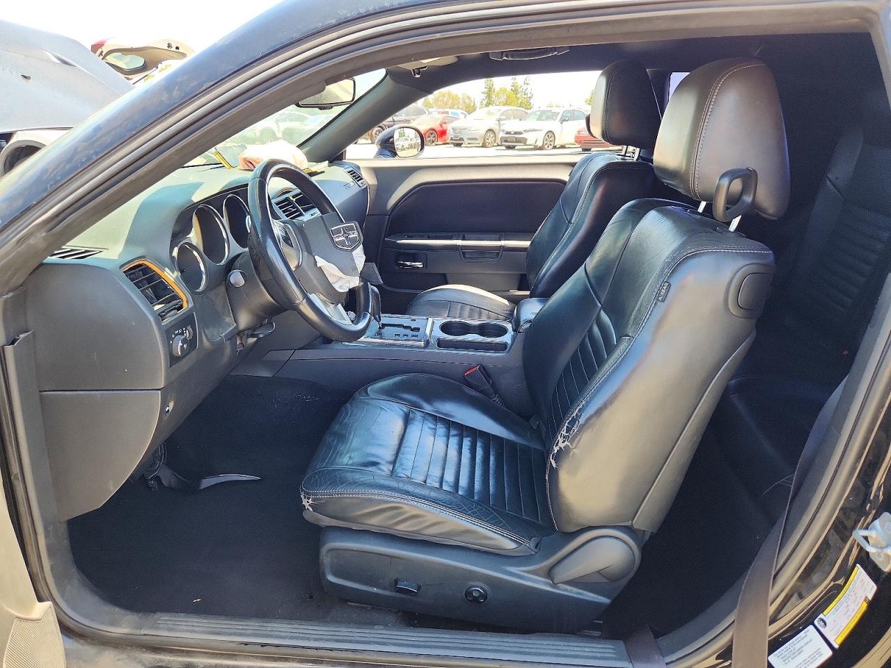 2014 Dodge Challenger Sxt - zdjęcie 7