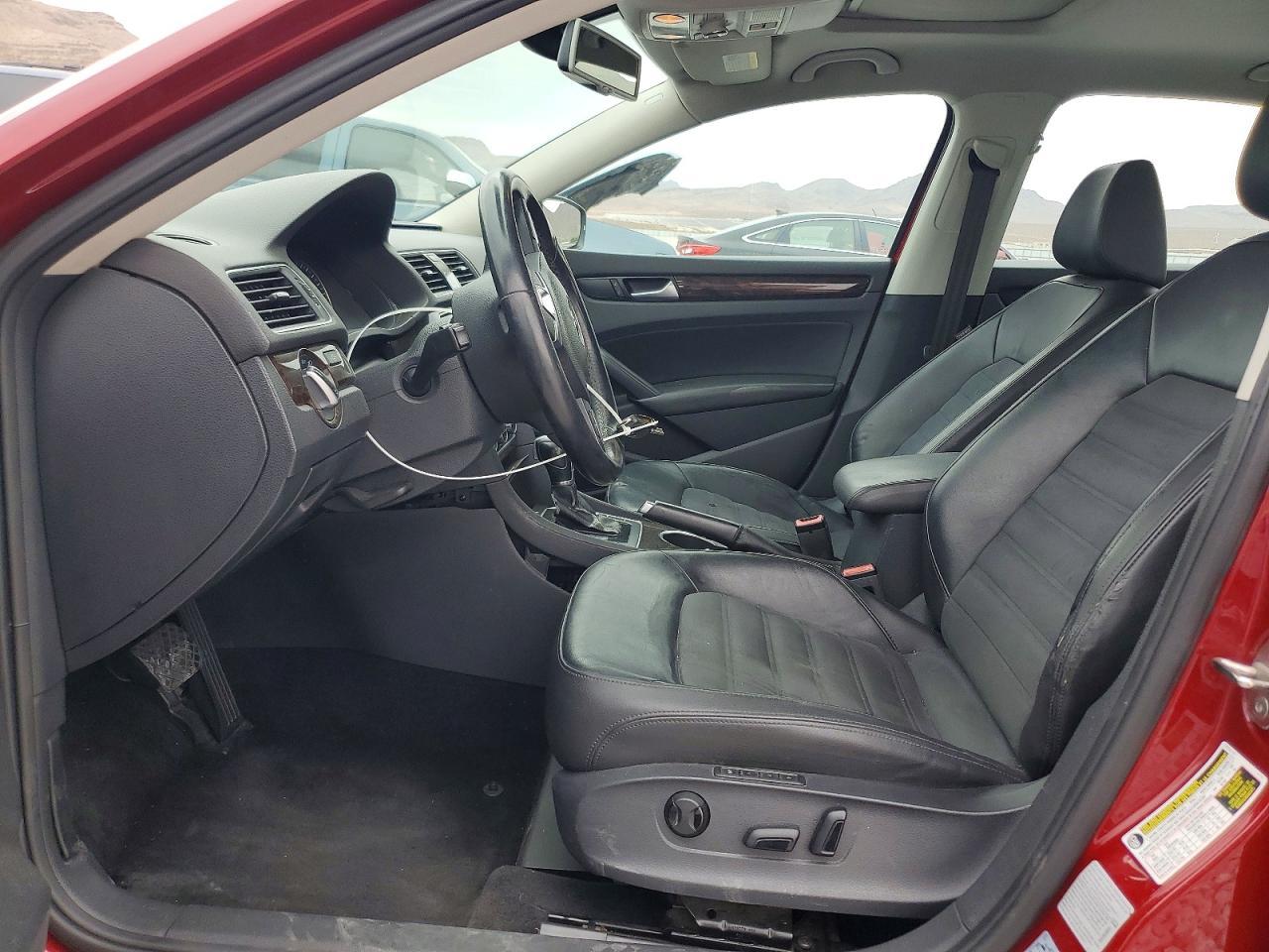 2015 Volkswagen Passat Sel - zdjęcie 7