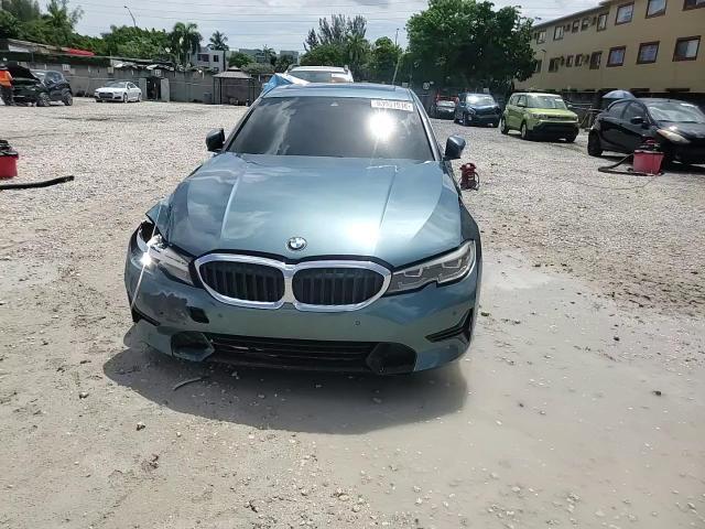 2021 BMW 330I - zdjęcie 13