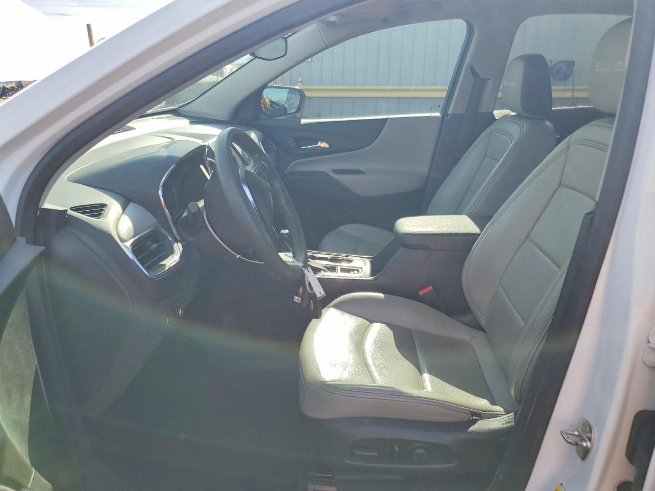 2020 Chevrolet Equinox Ls - zdjęcie 7