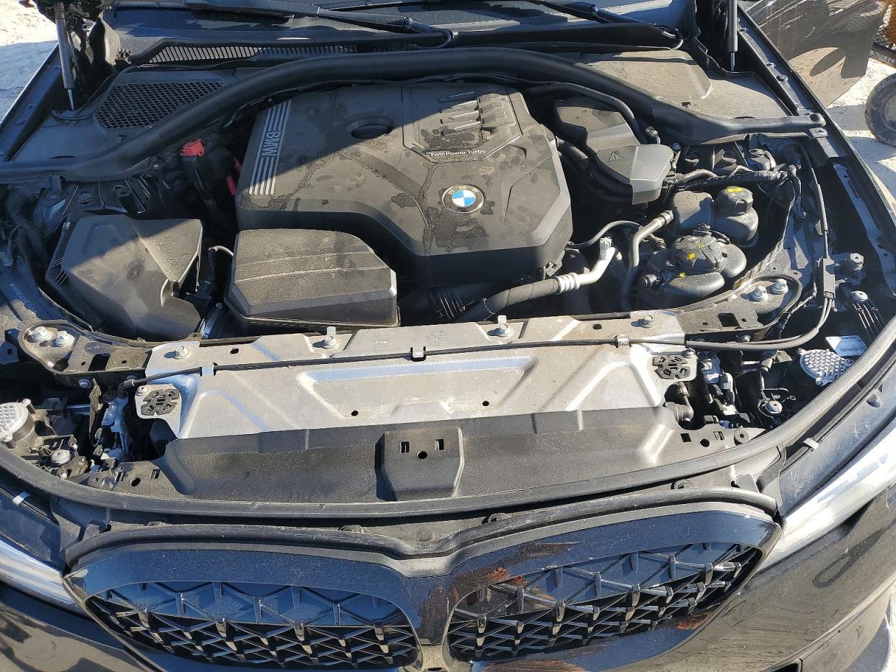 2021 BMW 330I - zdjęcie 11