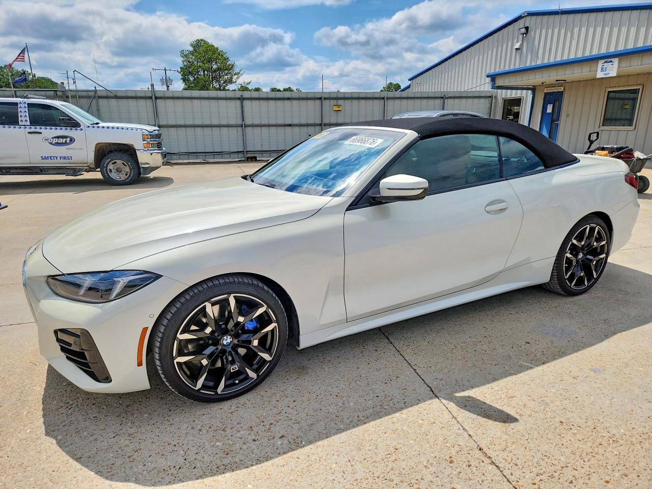 2026 BMW 430I - zdjęcie główne
