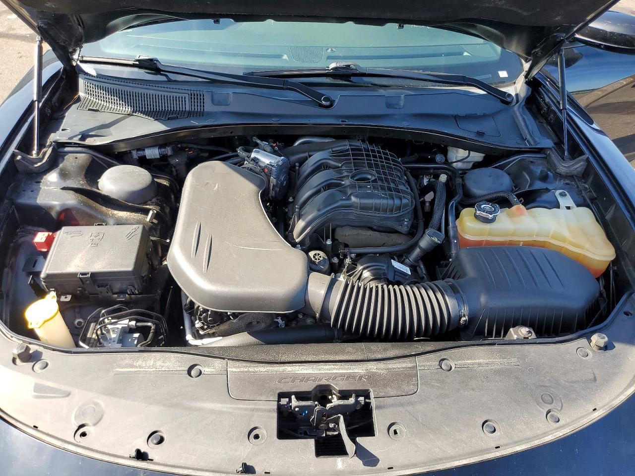 2015 Dodge Charger Sxt - zdjęcie 11