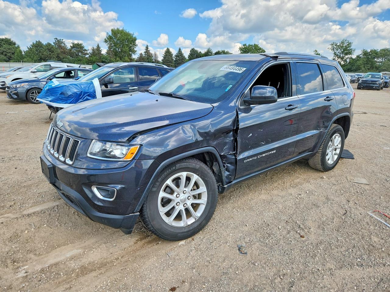 2015 Jeep Grand Cherokee Laredo - zdjęcie główne