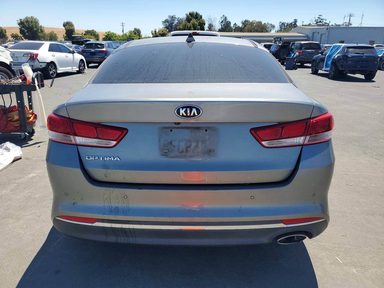 2018 Kia Optima Lx - zdjęcie 6