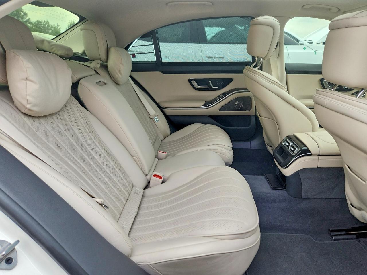 2023 Mercedes-Benz S 500 4Matic - zdjęcie 10