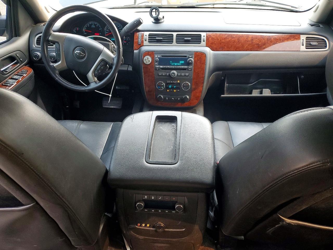 2013 Chevrolet Tahoe K1500 Lt - zdjęcie 8