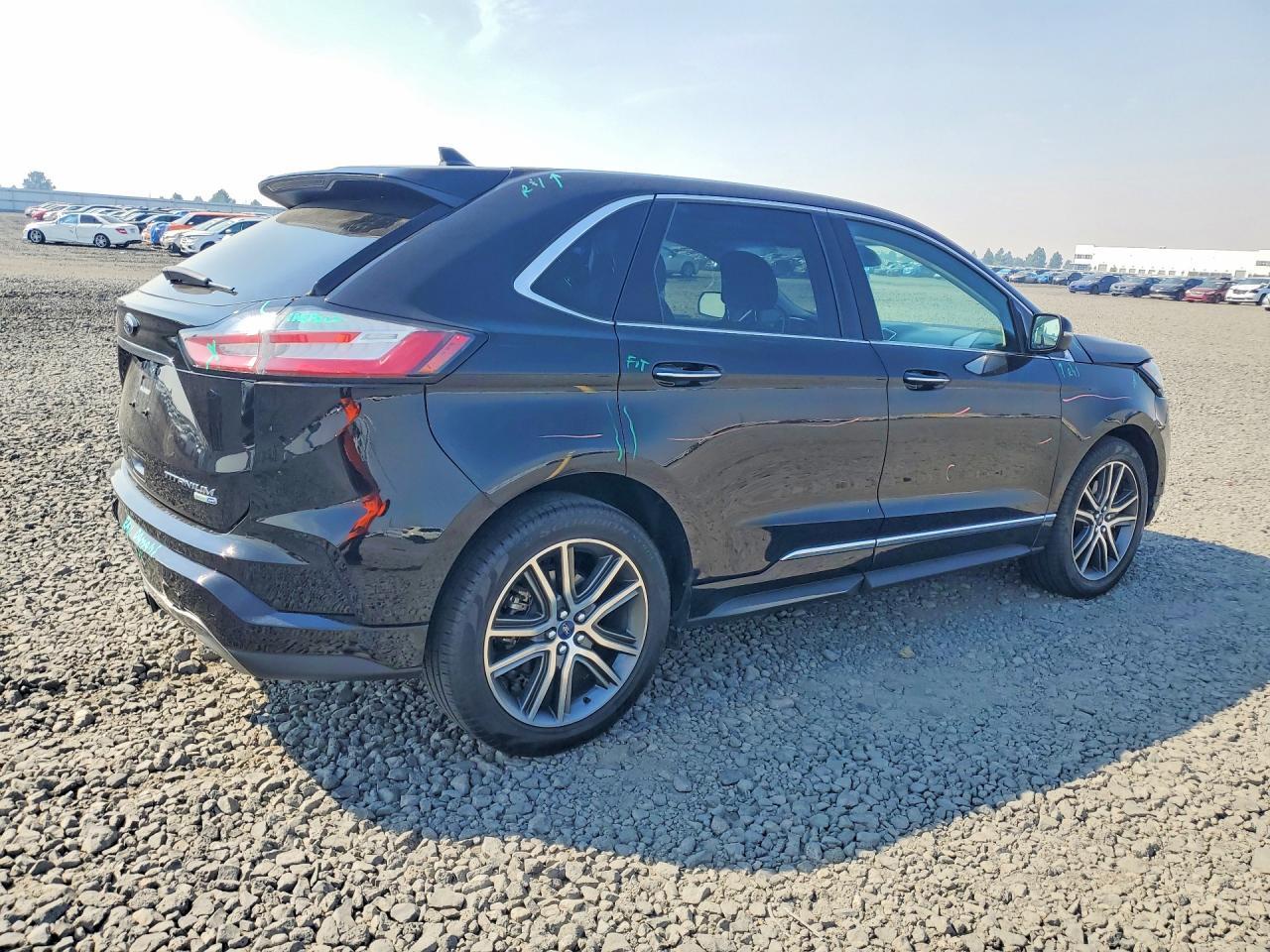 Ford Edge - zdjęcie 3