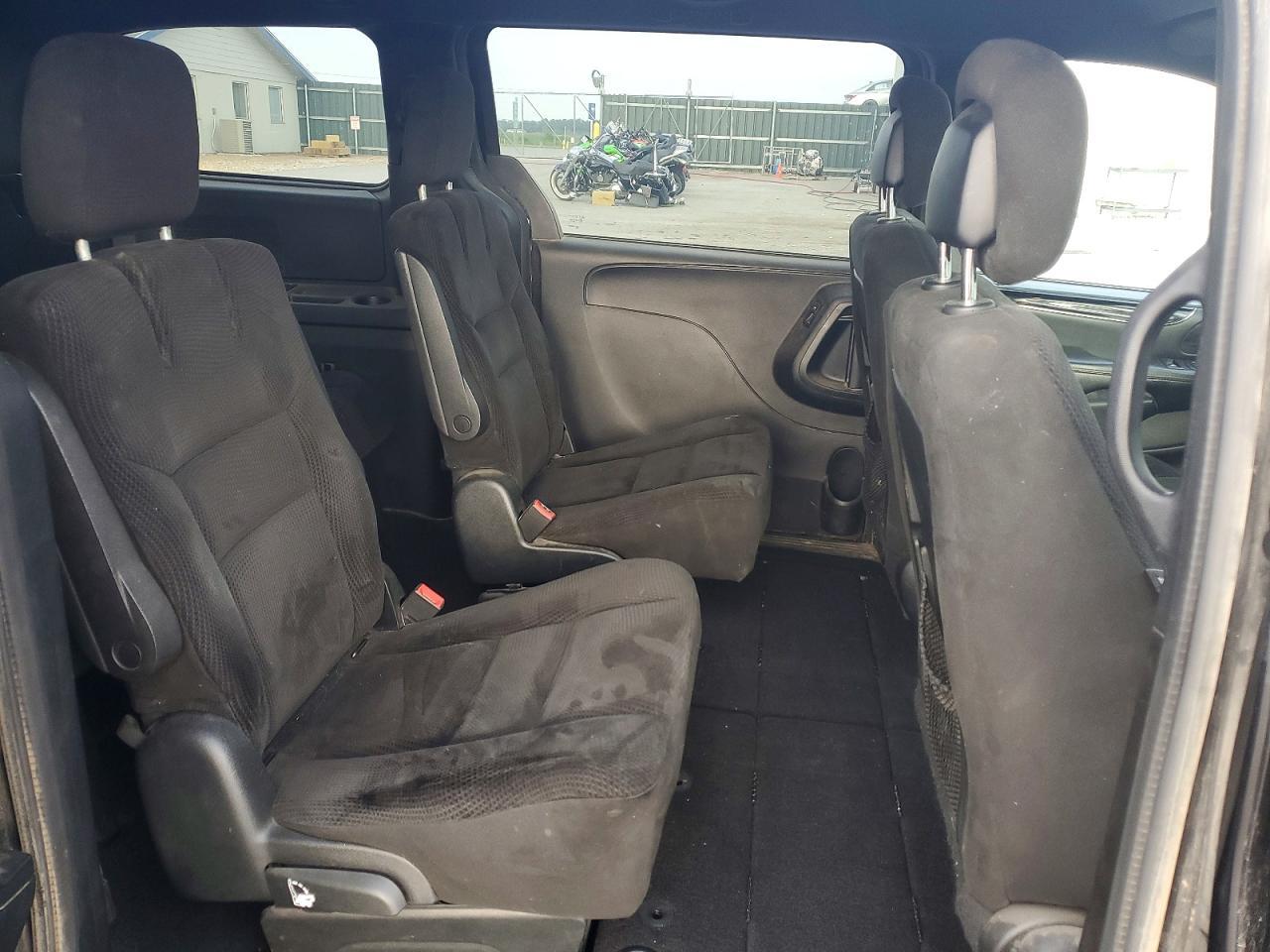 2017 Dodge Grand Caravan Se - zdjęcie 11