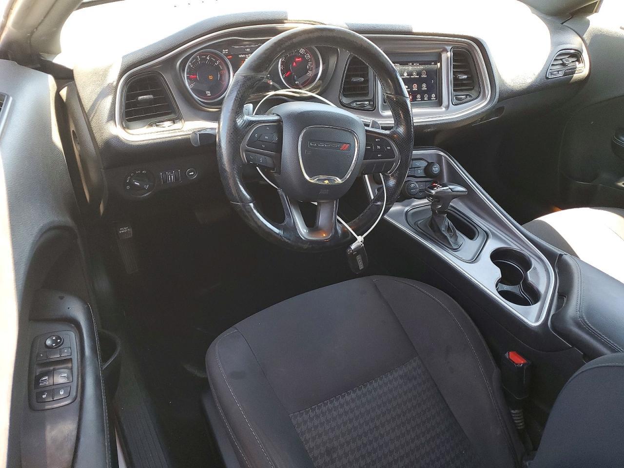 2019 Dodge Challenger R/T - zdjęcie 8