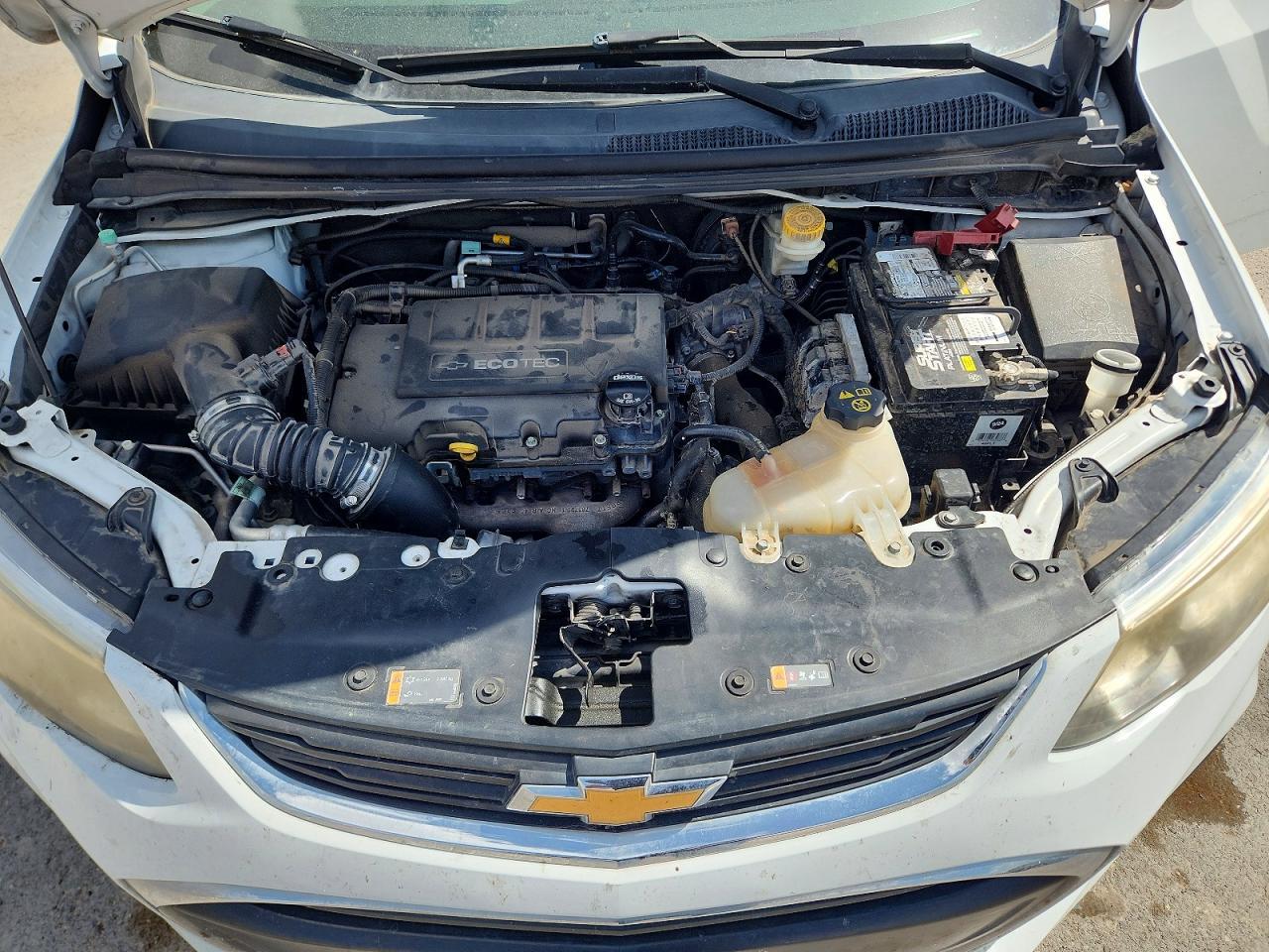 2017 Chevrolet Sonic Premier - zdjęcie 11