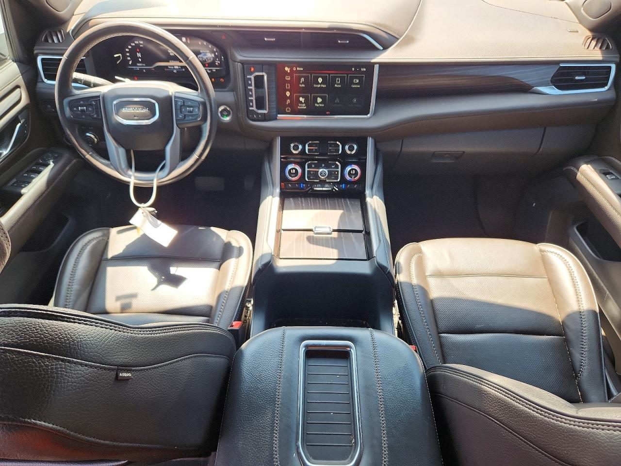 2022 GMC Yukon Denali - zdjęcie 8