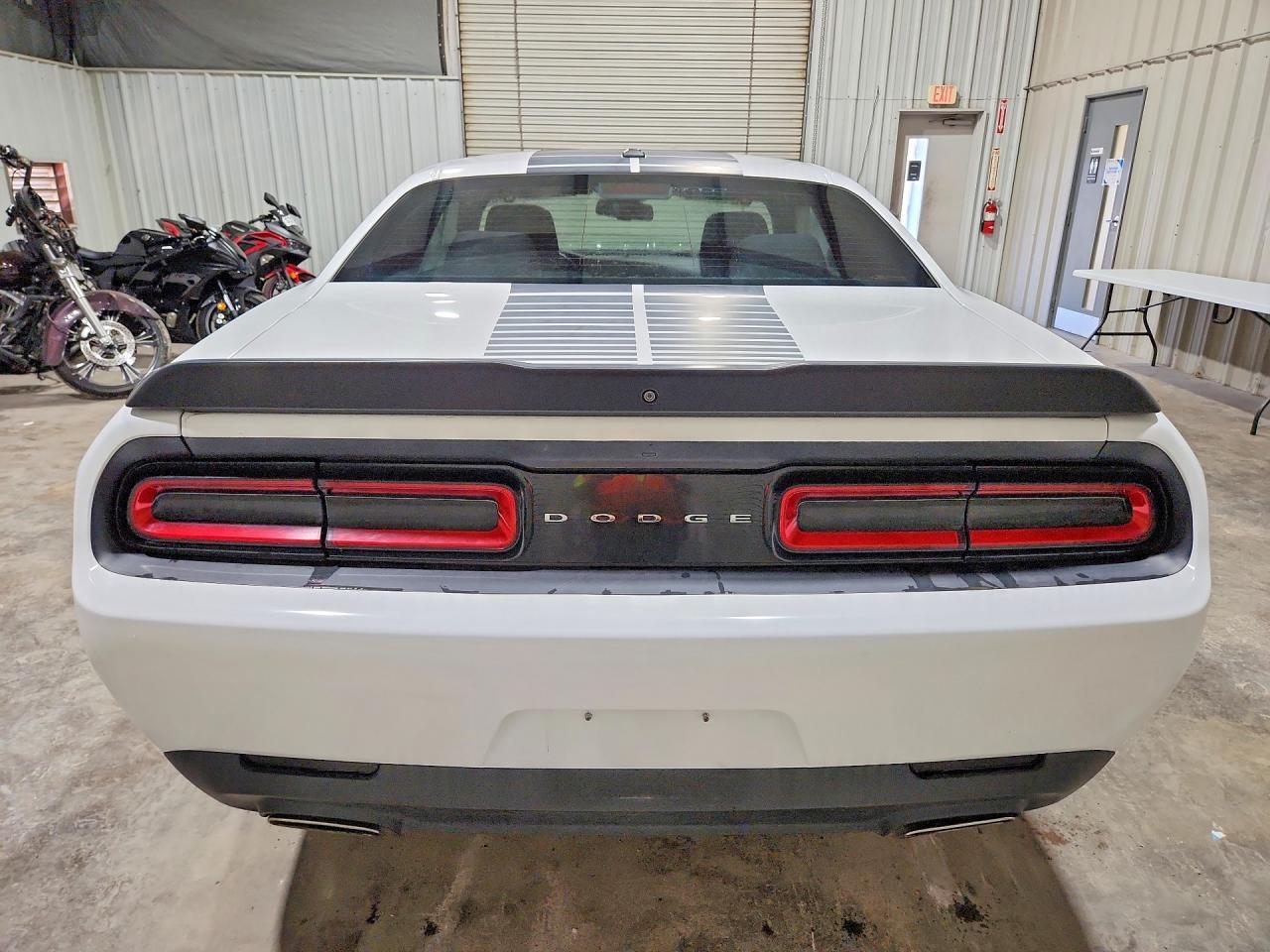 2019 Dodge Challenger Sxt - zdjęcie 6