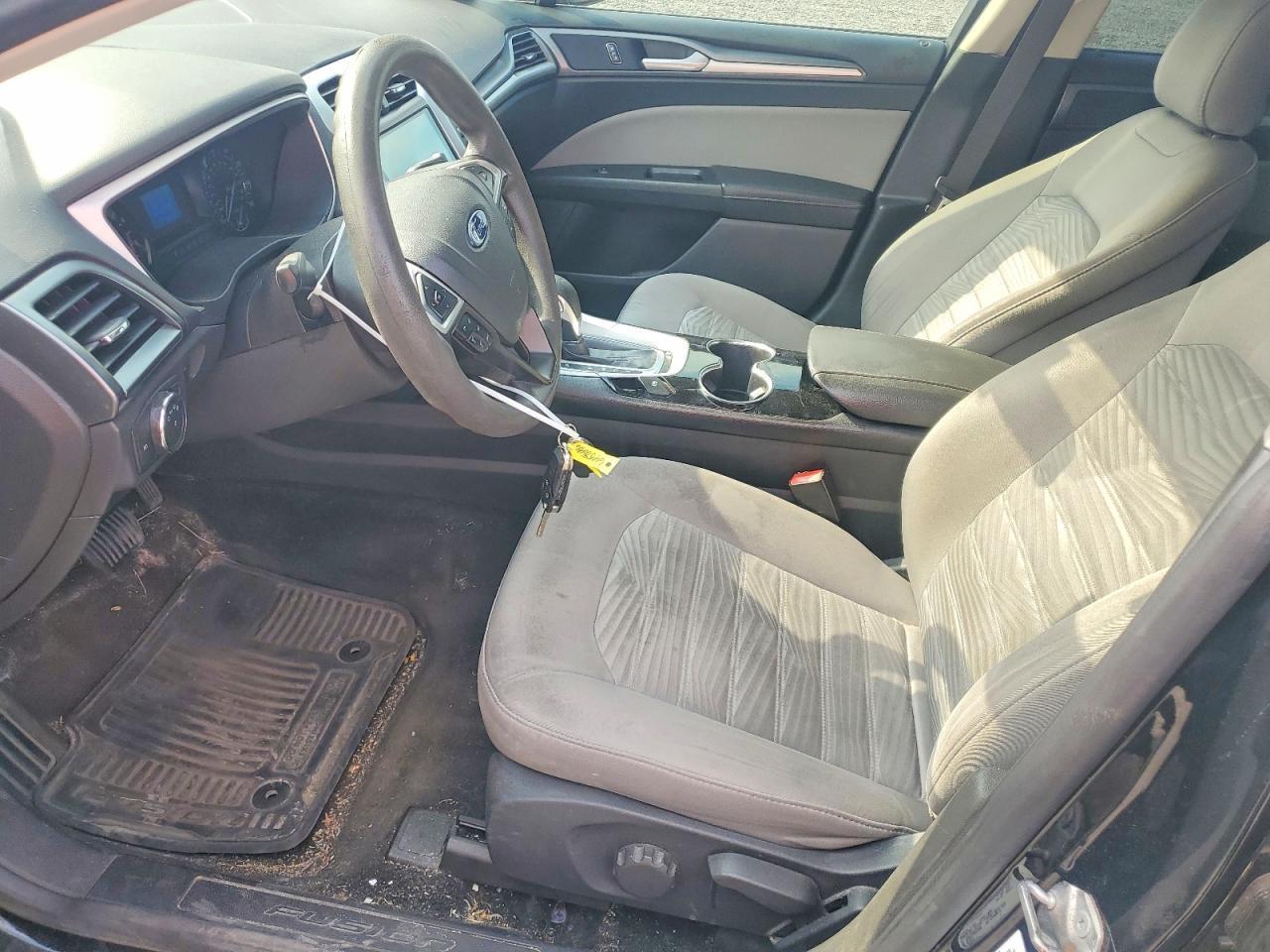 2016 Ford Fusion S - zdjęcie 7