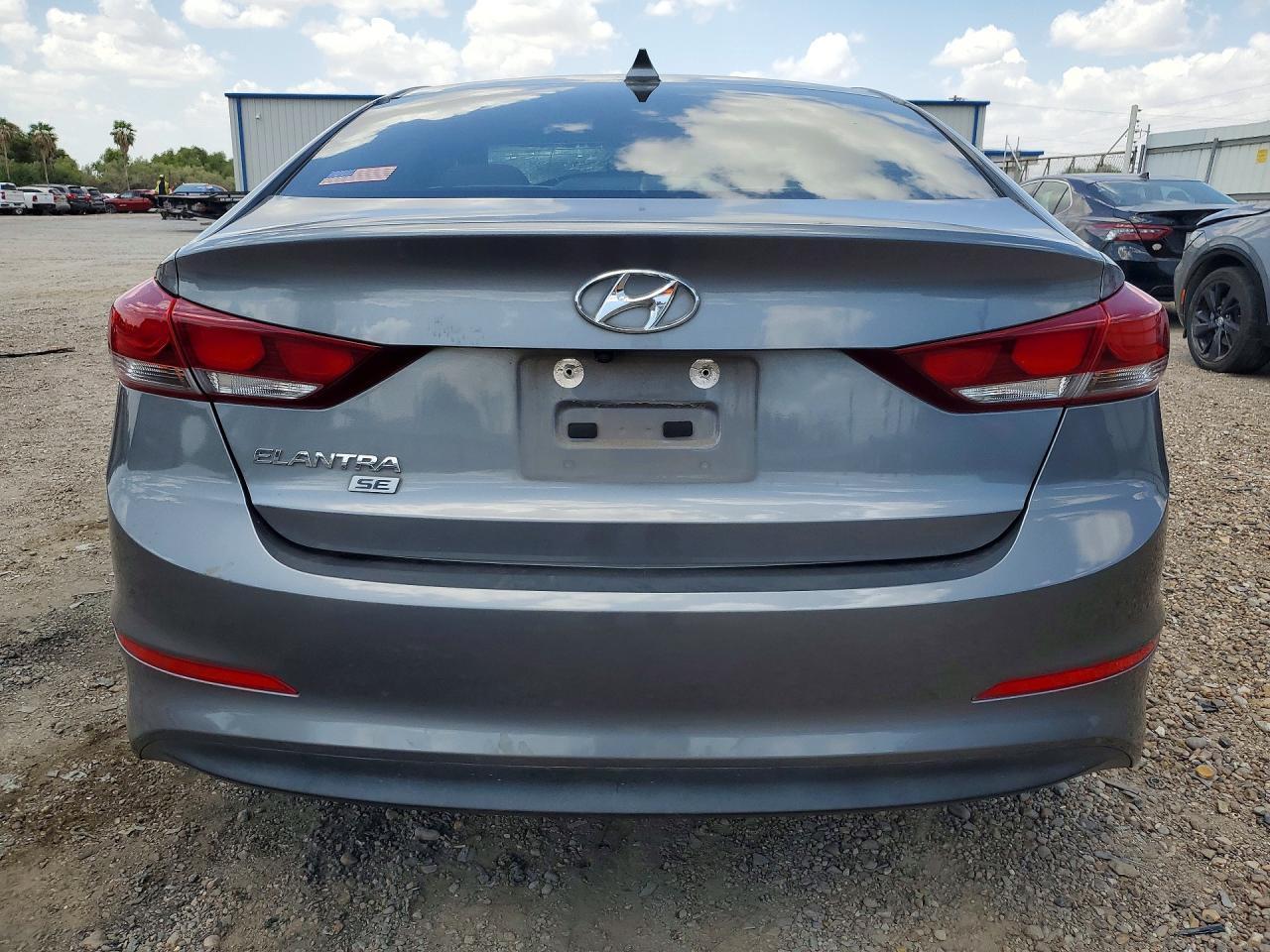 2018 Hyundai Elantra Se - zdjęcie 6
