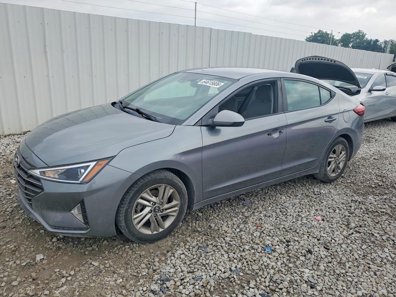 2019 Hyundai Elantra Sel - zdjęcie główne
