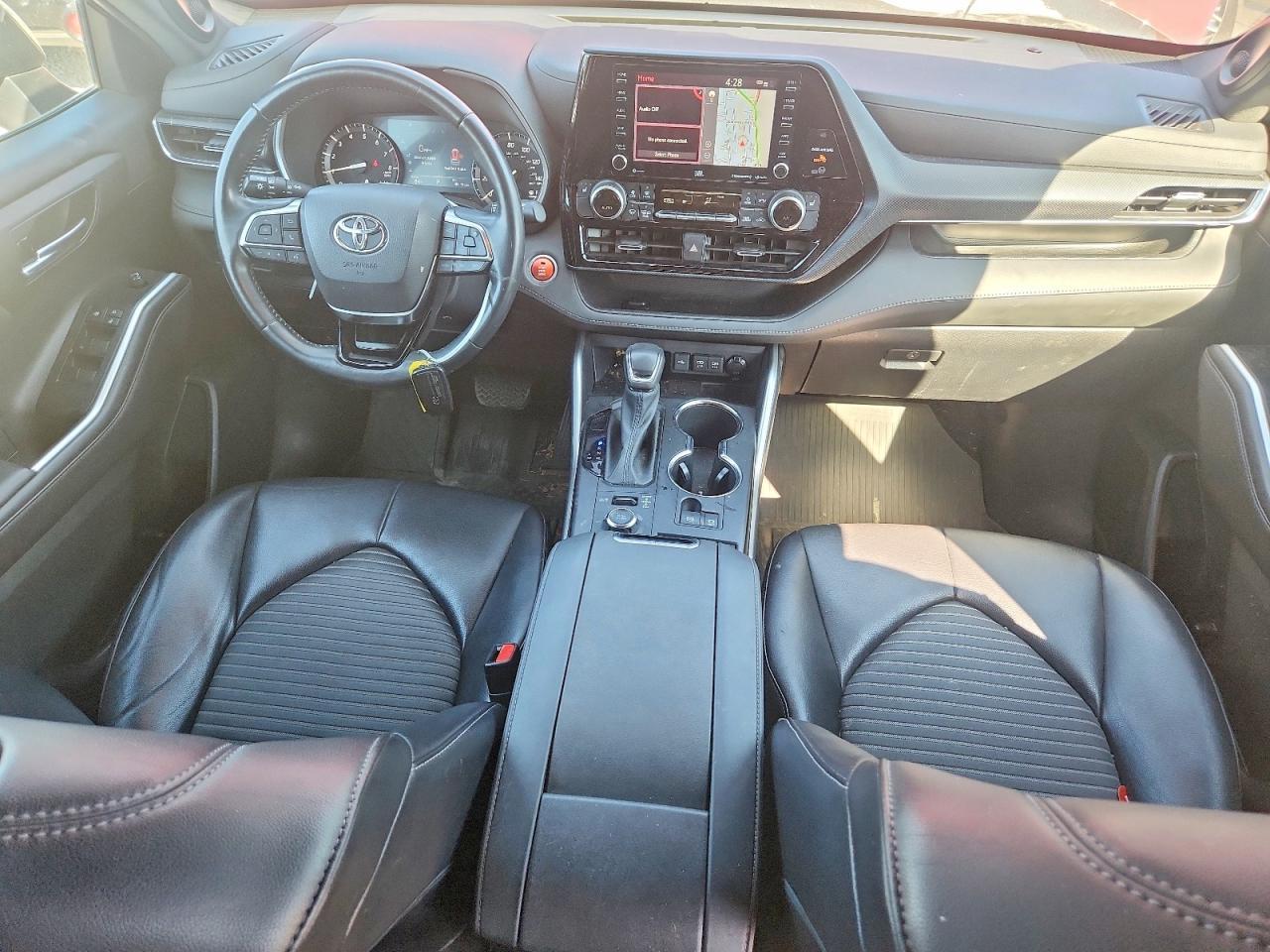2021 Toyota Highlander Xse - zdjęcie 8