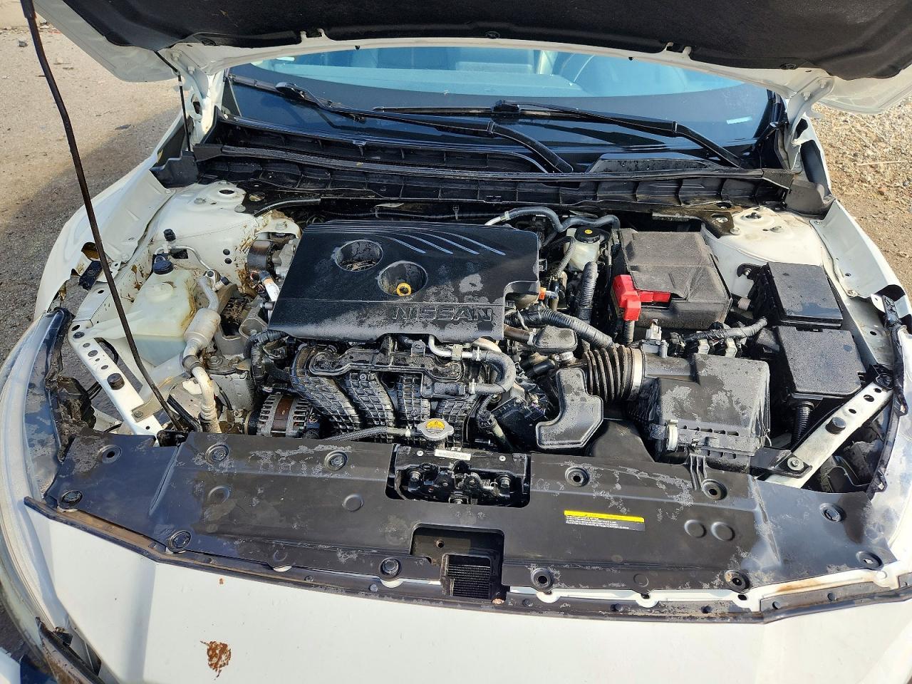 2020 Nissan Altima Sr - zdjęcie 11