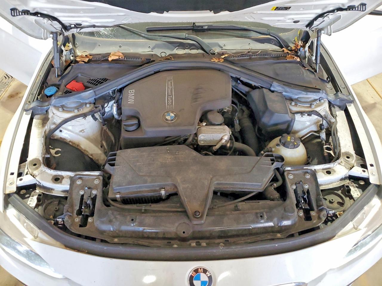 2017 BMW Seria 3 320i - zdjęcie 11