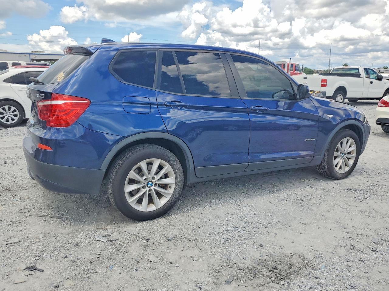 2013 BMW X3 xDrive28I - zdjęcie 3