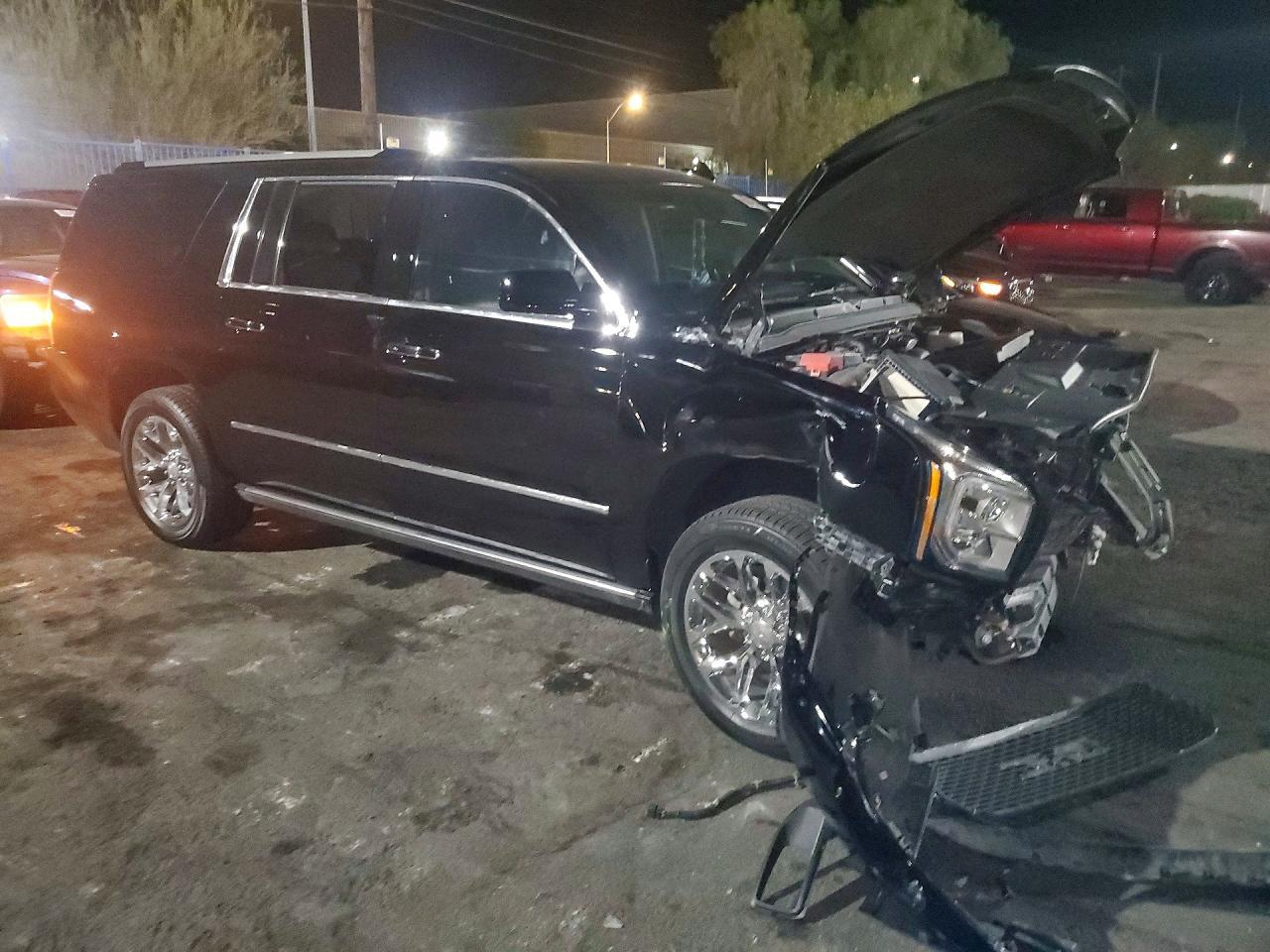 2015 GMC Yukon Xl Denali - zdjęcie 4