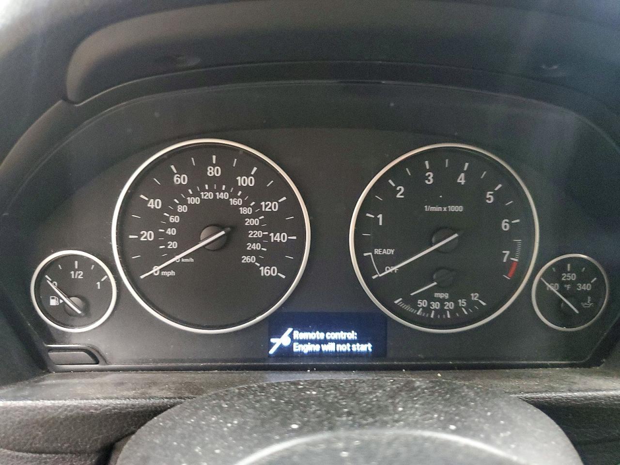 2014 BMW 320 I xDrive - zdjęcie 9