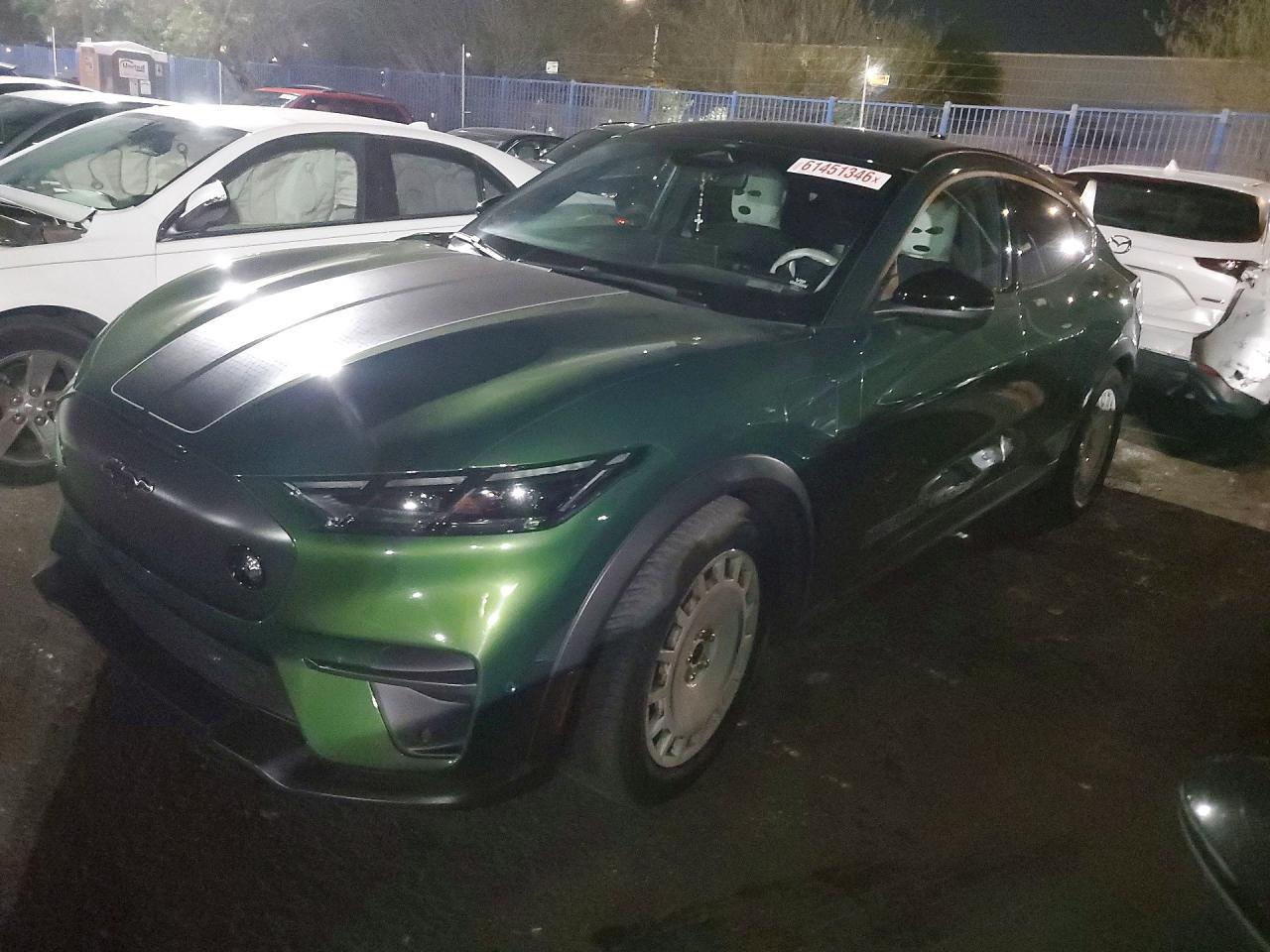 2024 Ford Mustang Mach-E Gt - zdjęcie główne