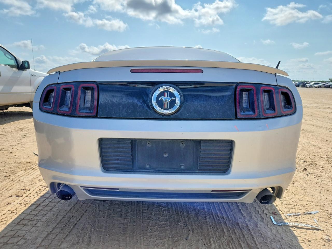 2013 Ford Mustang - zdjęcie 6