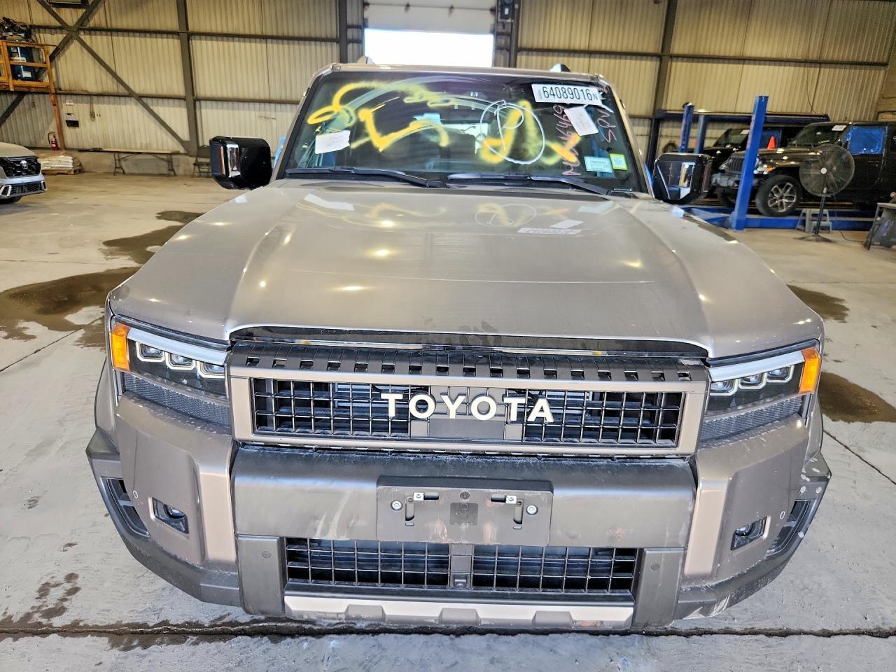 2024 Toyota Land Cruiser - zdjęcie 5
