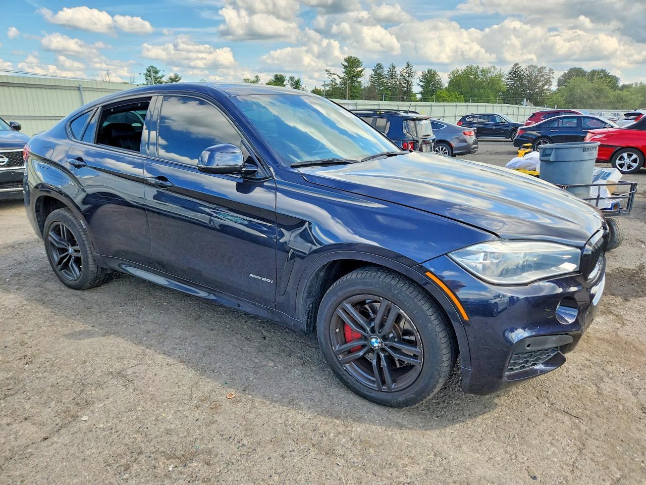 2015 BMW X6 xDrive50I - zdjęcie 4