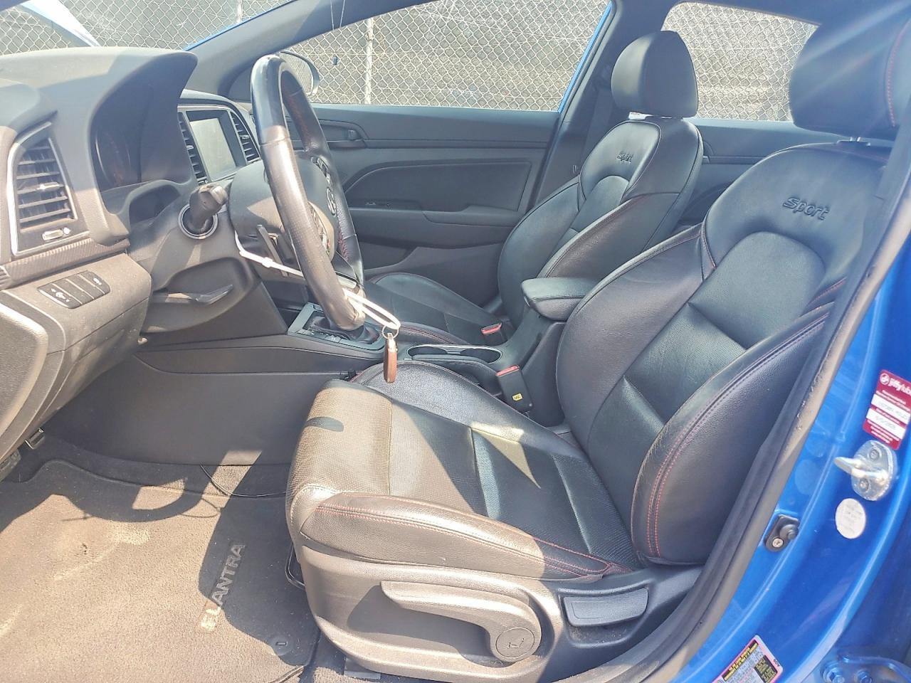 2024 Hyundai Elantra Sport - zdjęcie 7