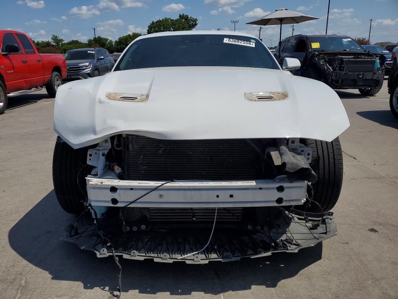 2021 Ford Mustang - zdjęcie 5
