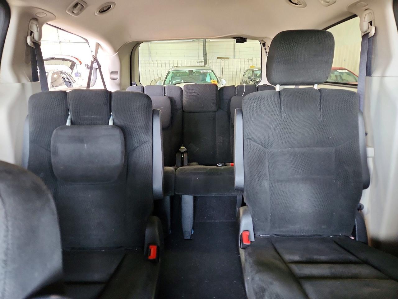 2016 Dodge Grand Caravan Sxt - zdjęcie 10
