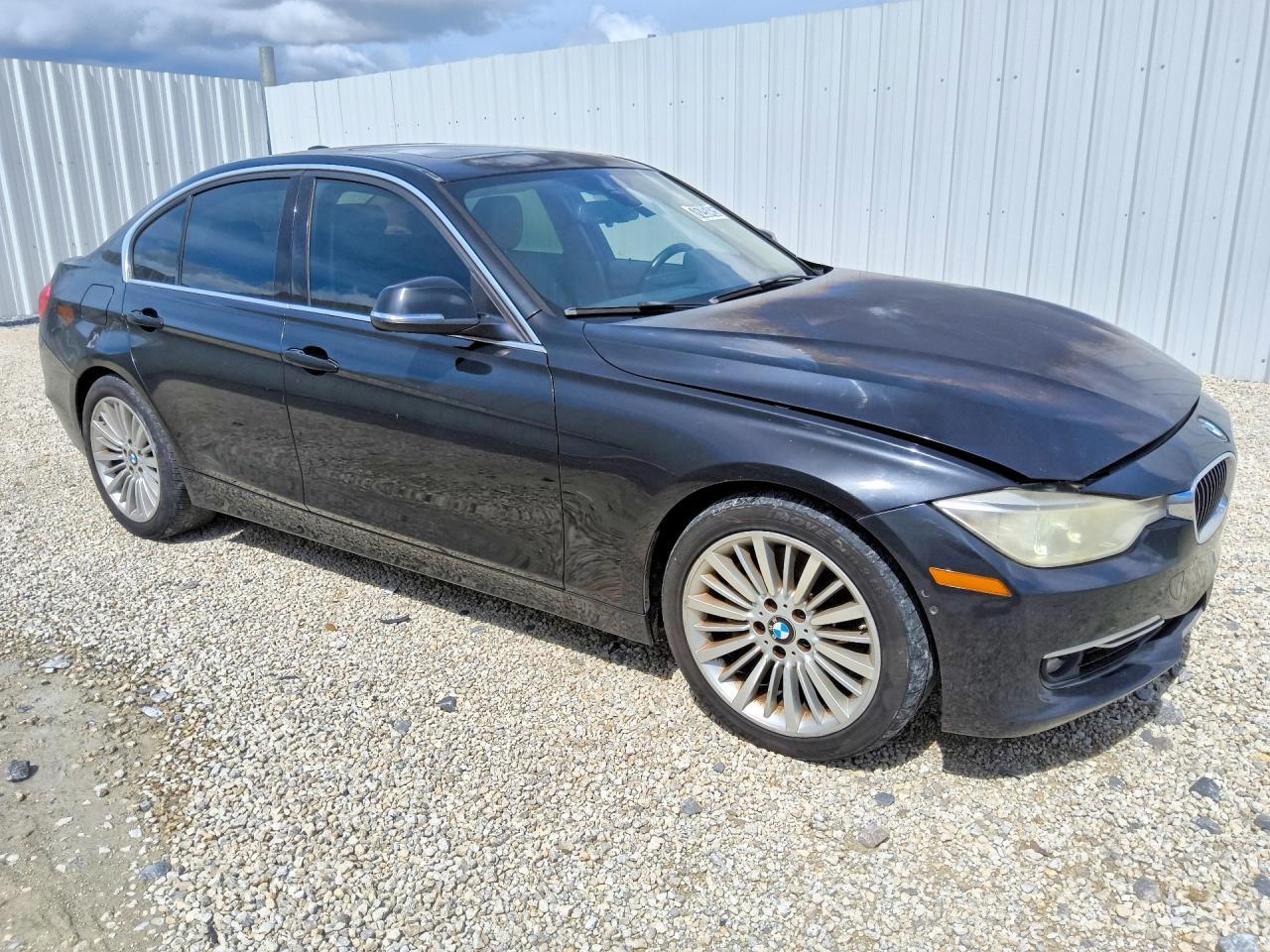 2013 BMW 335 I - zdjęcie 4